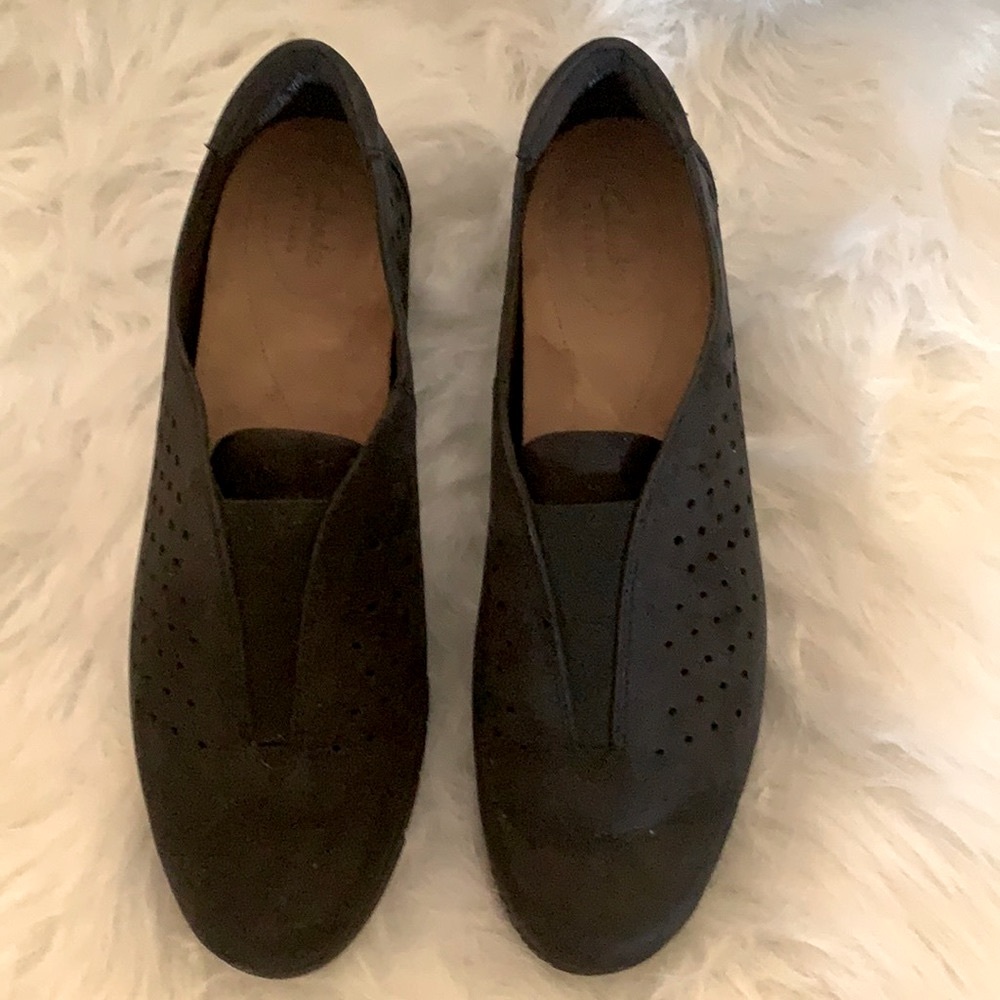 Clarks Black Comfort Shoe